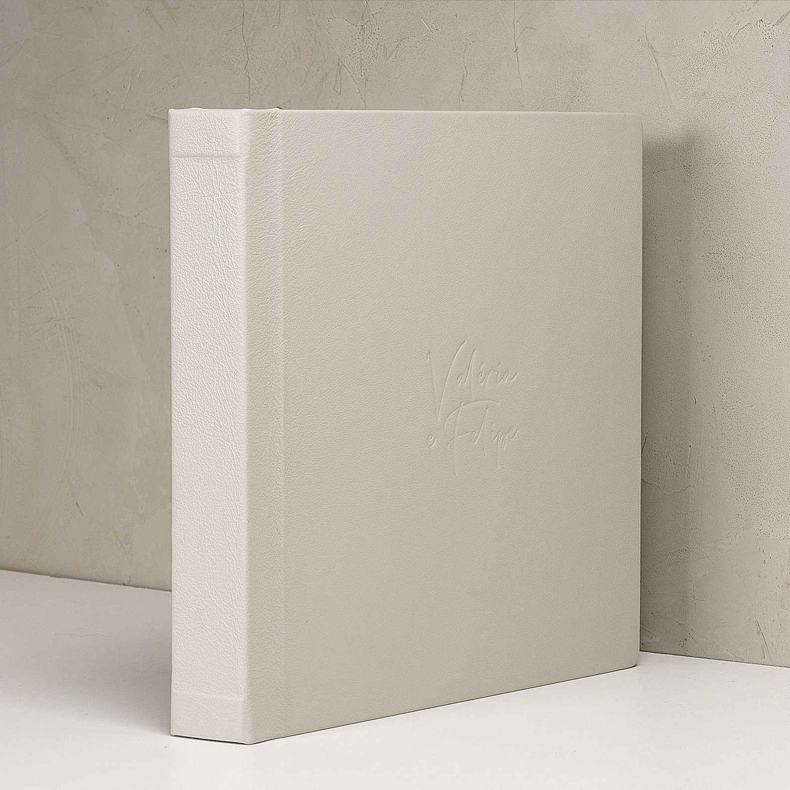 <a href="https://arthurrosa.com/categoria-produto/produtos/album/" rel="tag">Álbum</a>